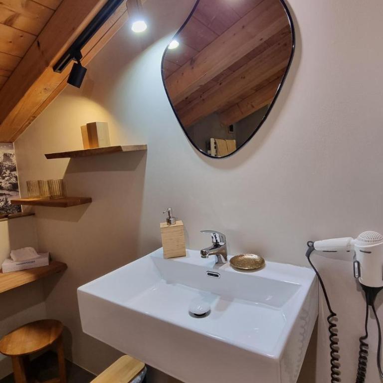 Appartement Wälderhof - Two-Bedroom Apartment with Balcony - 1