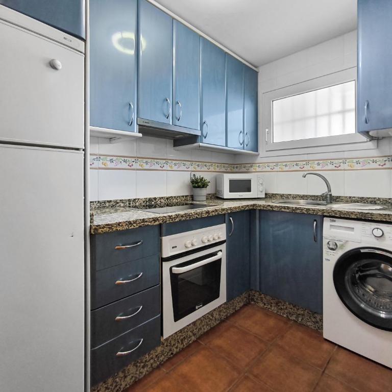 Vitvi Fuengirola -- Ronda3-Planta 16-King Size Bed - Apartamento de 1 dormitorio - 9