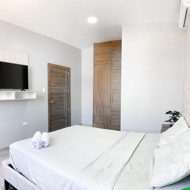Departamento con balcón privado - Apartamento de 3 dormitorios - 8