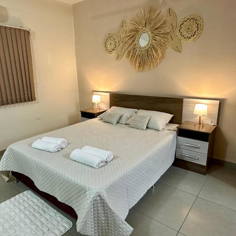 Apartamento con piscina, terraza y parking en las cercanías de Asunción - Three-Bedroom Apartment Suite - 2
