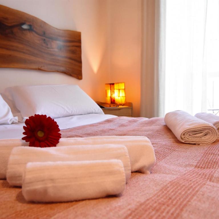 Sunrise Luxury - Suite with Sea View and Spa Bath - 6