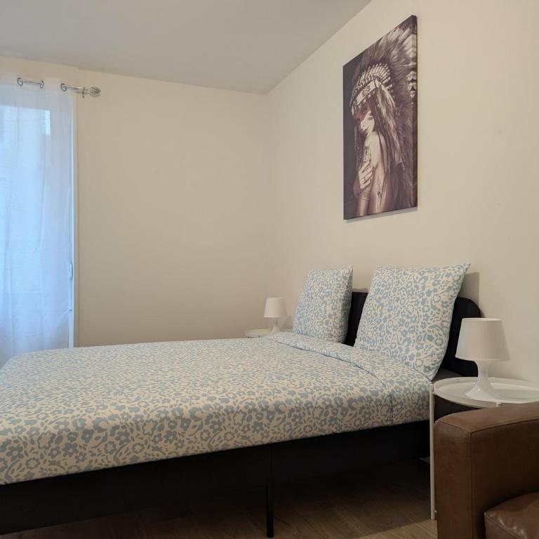 Le Vauban - appartement 2 chambres, salon, cuisine équipée, parking et wifi gratuit - Appartement 2 Chambres - 2