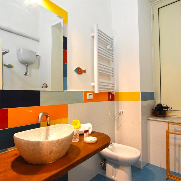Sunrise Luxury - Suite with Sea View and Spa Bath - 36