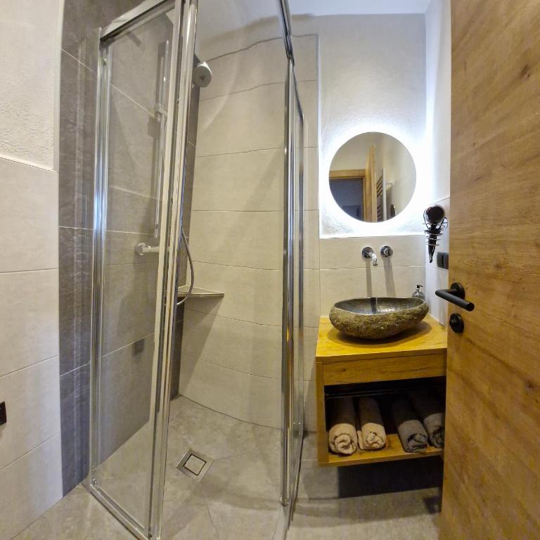 Apartmenthaus Kristall - inclusive Wasserwelt Wagrain mit Sauna - Apartment 7 mit 1 Schlafzimmer und Veranda - 11