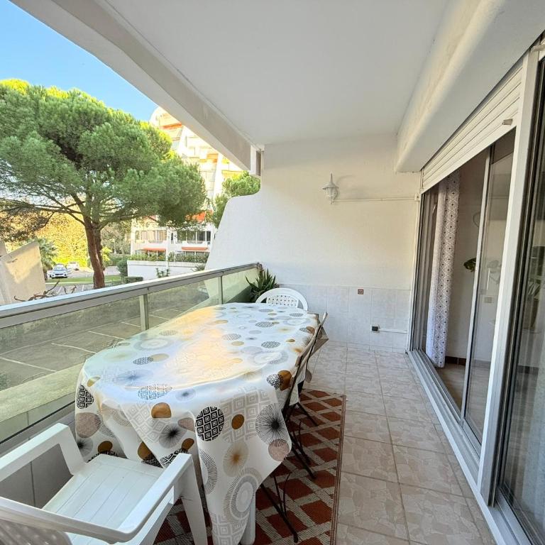 COSY APPART LE COUCHANT 4 Pers - CLIM, BALCON,PISCINE,PLAGE 5 MIN, LA GRANDE MOTTE - Appartamento con 1 Camera da Letto - 4