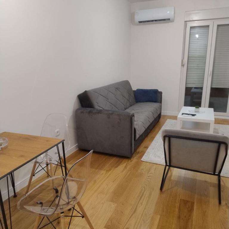 Grey Apartment CENTRAL POINT - Apartment mit 1 Schlafzimmer - 13