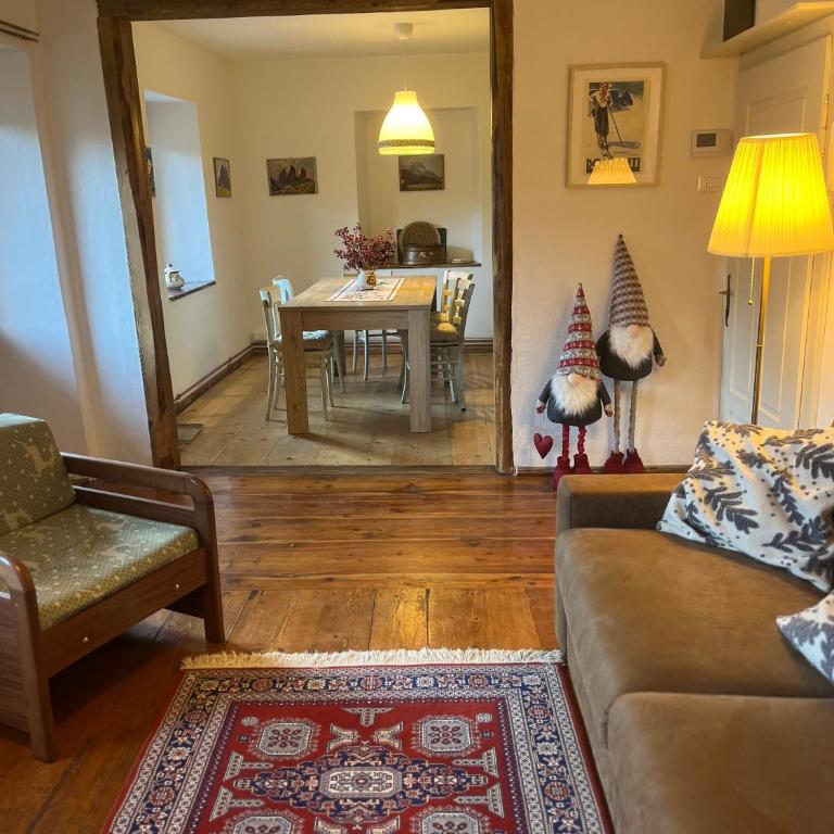 Casa di Charme sul Civetta Dolomiti - Appartamento con 1 Camera da Letto, Balcone e Vista Montagna - 2