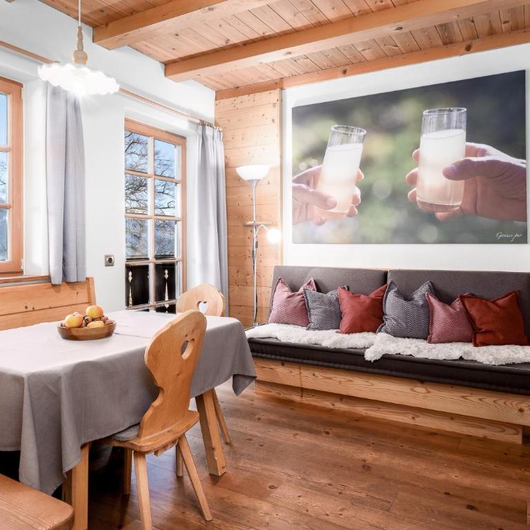 Froetscherhof, Urlaub auf dem Bio-Bauernhof in Brixen, Appartments, Sauna und BrixenCard - Two-Bedroom Apartment - 10