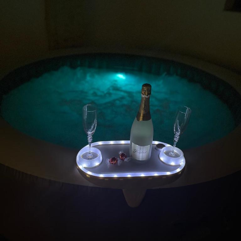 Dream Big with jacuzzi and terrace in Ruzafa - Two-Bedroom Apartment - 3