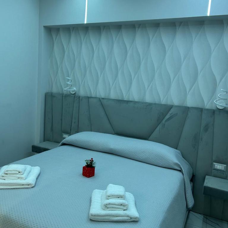 bebsantaniellohouse1 - Double Room with Balcony - 16