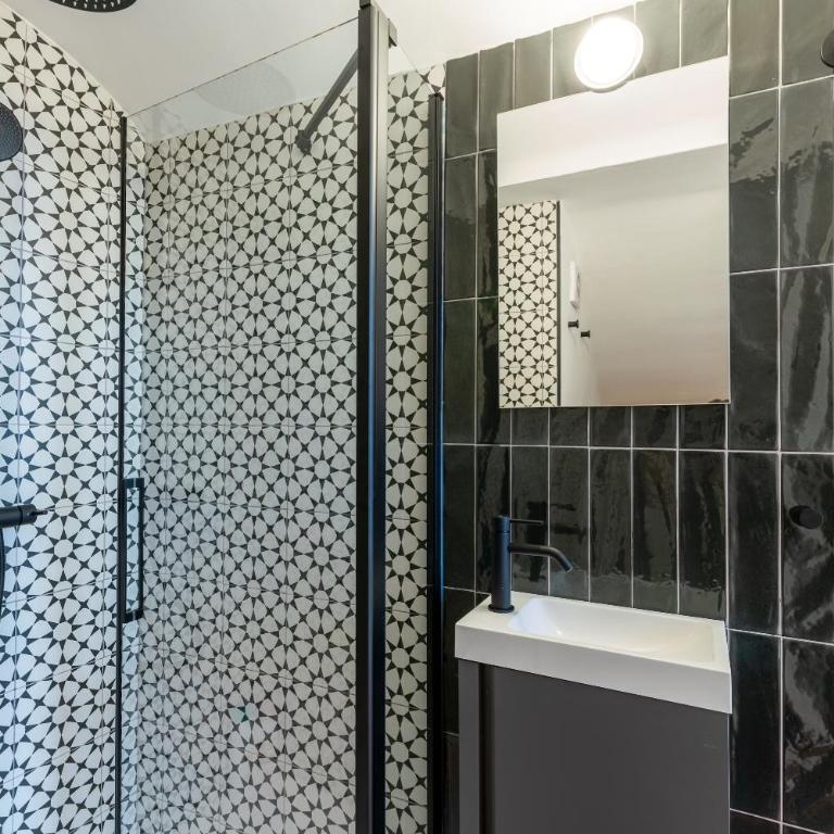 M4 Santa Cruz Catedral - Three-Bedroom Apartment - 36