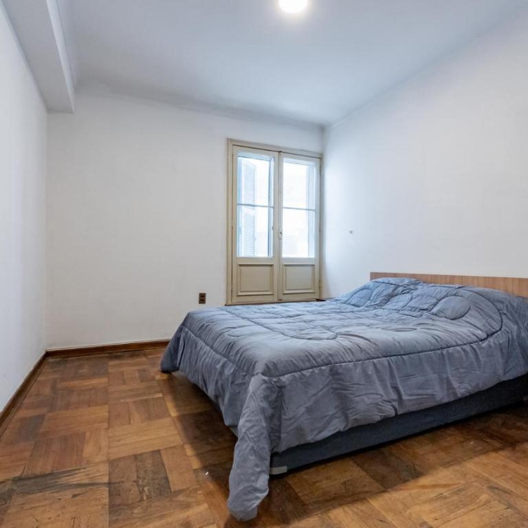 Departamento en Las Condes - Metro Escuela Militar - Four-Bedroom Apartment with Balcony - 8