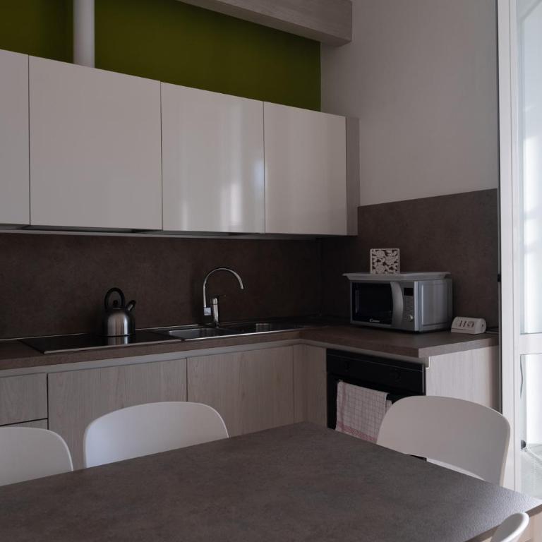 Residenza Cece' - Appartamento con Vista Lago - 12