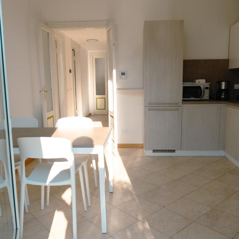 Residenza Cece' - Appartamento con Vista Lago - 16
