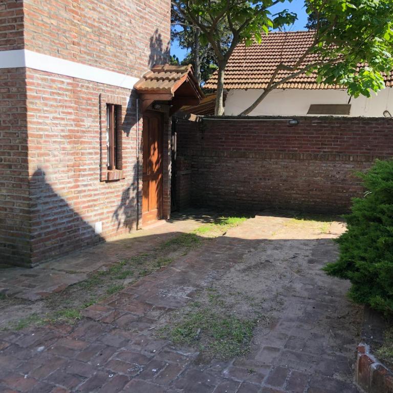 Poker - Two-Bedroom House - 4