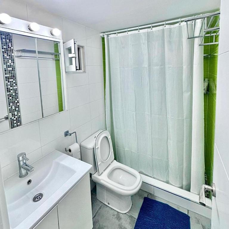 2 bedroom Albir apartment by the beach - Two-Bedroom Apartment - 12