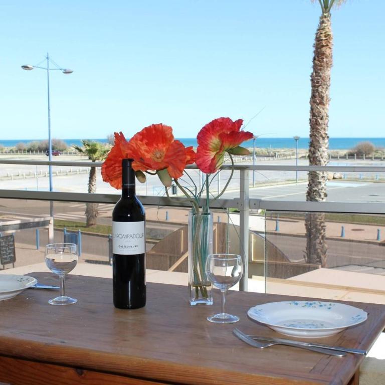 SP150-007 Studio 2 couchages SAINT PIERRE LA MER - Appartement - 1