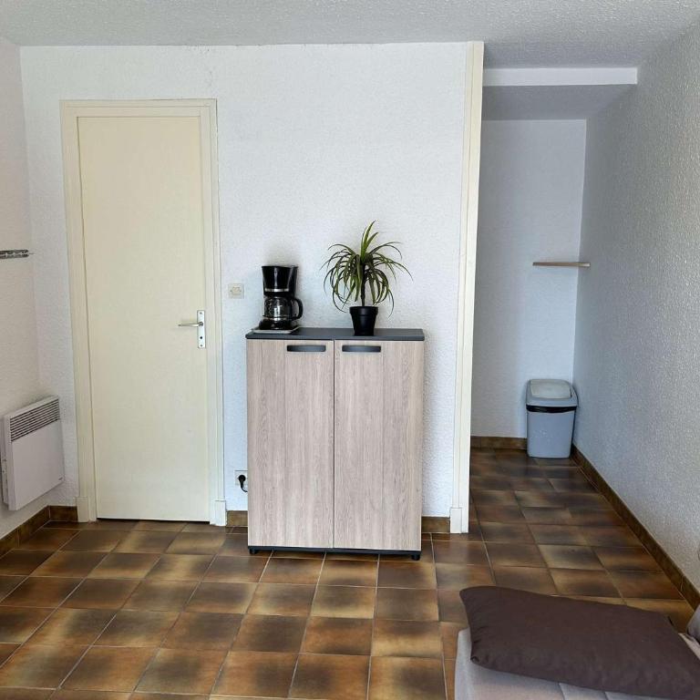 SP230-005 Studio 2 couchages SAINT PIERRE LA MER - Appartement - 5
