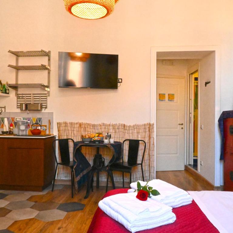 Sunrise Luxury - Junior Suite with Spa Bath - 13