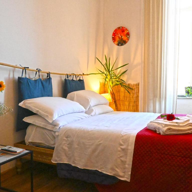 Sunrise Luxury - Junior Suite with Spa Bath - 28
