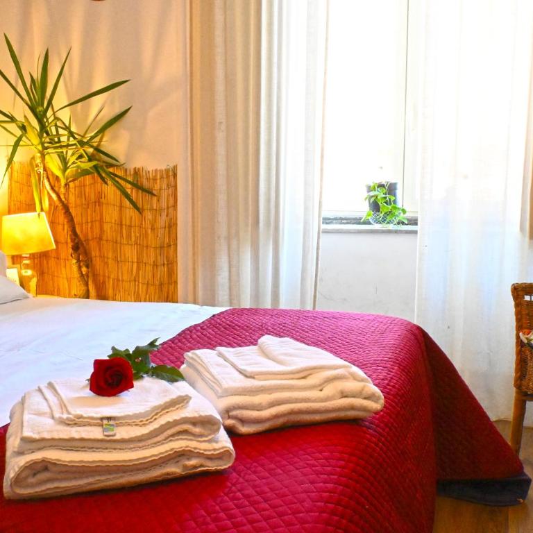 Sunrise Luxury - Junior Suite with Spa Bath - 29