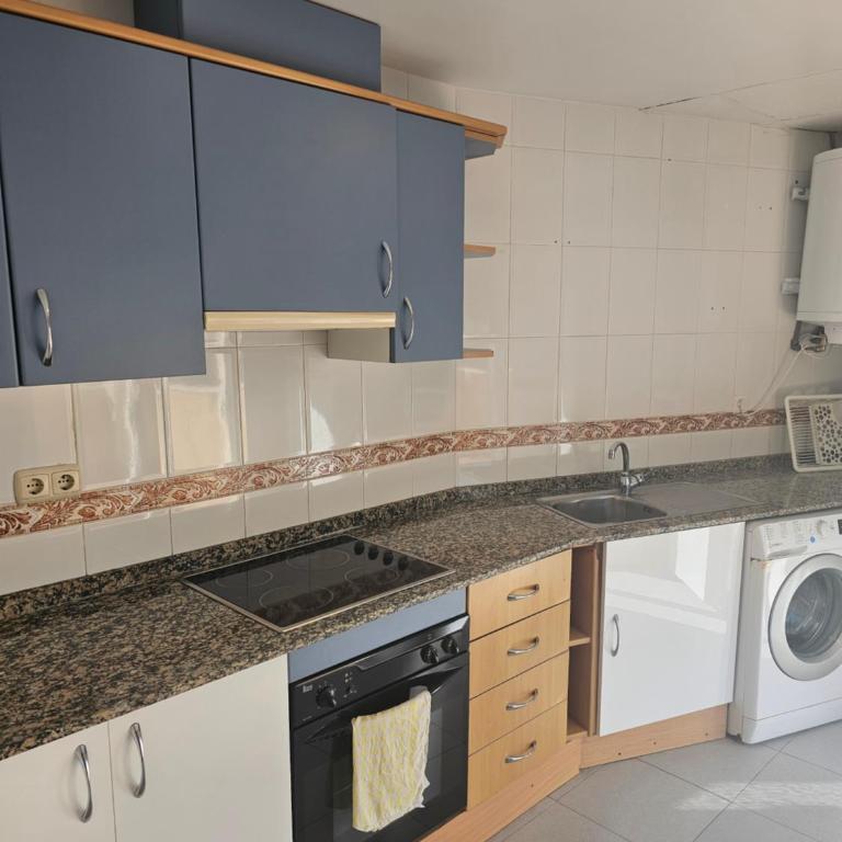 Vivienda turistica Rafael Terol - Three-Bedroom Apartment - Attic - 6