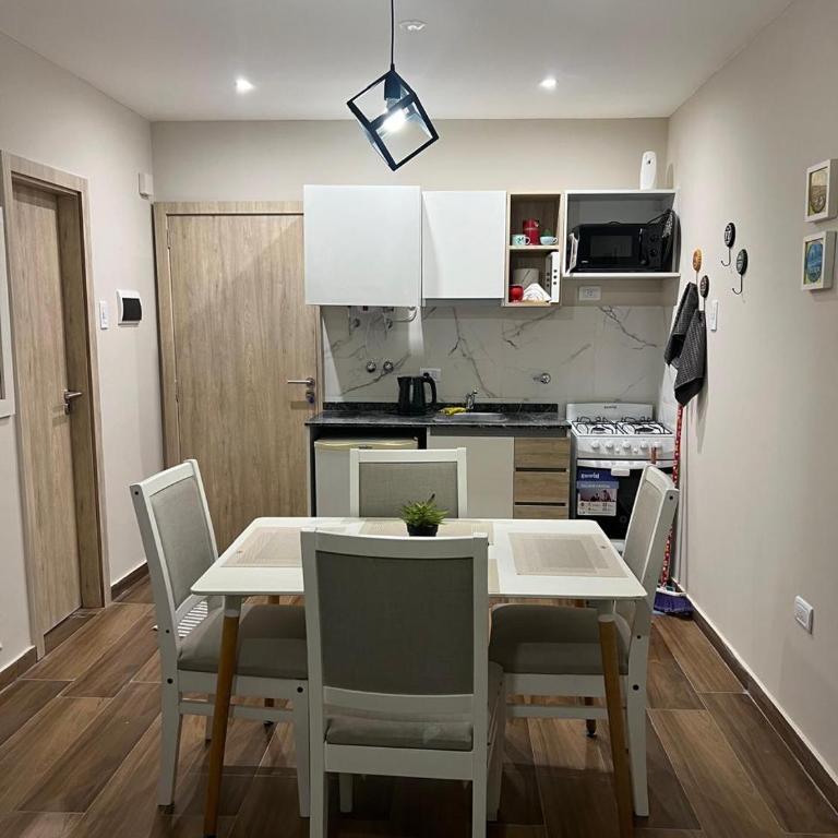 Departamento de 1 dormitorio a metros del Monumento Nacional a la Bandera con cochera opcional - Apartamento de 1 dormitorio - 5