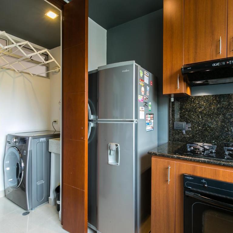 Blux Apartments Medellin - Apartamento Estudio con balcón - 2