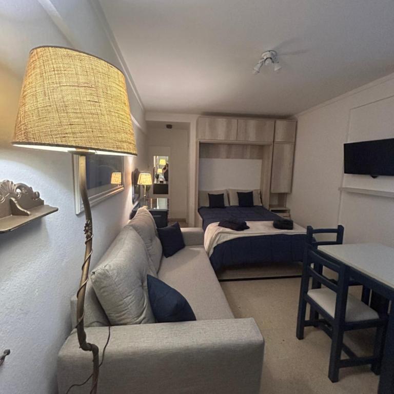 La Feliz - One-Bedroom Apartment - 14