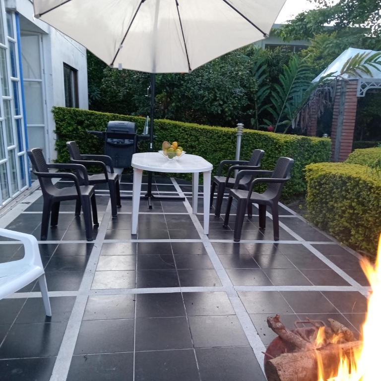 Casa de recreo en conjunto residencial - Casa de 3 dormitorios - 4