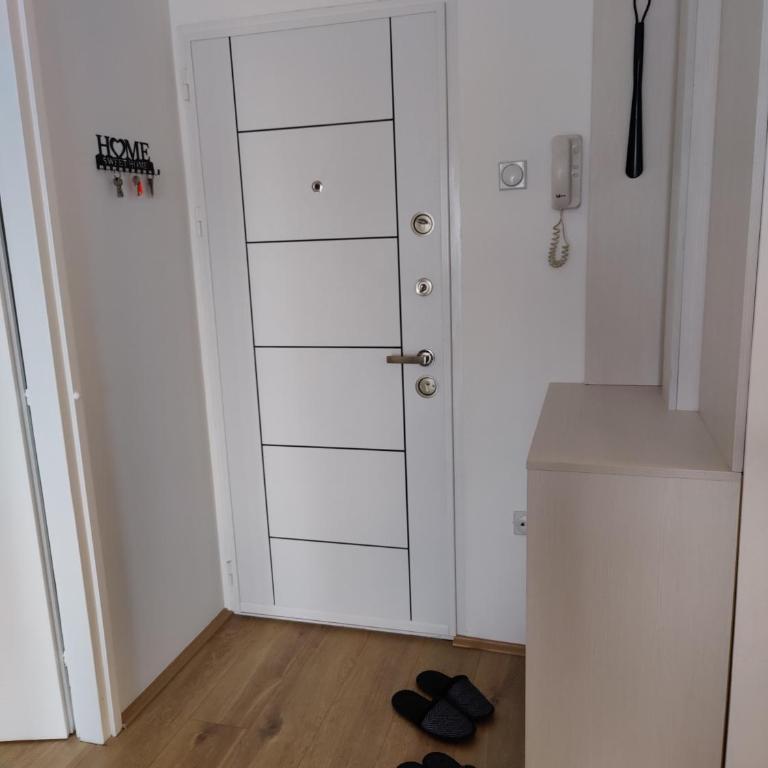 Black & White - Apartman sa 1 Spavaćom Sobom - 47