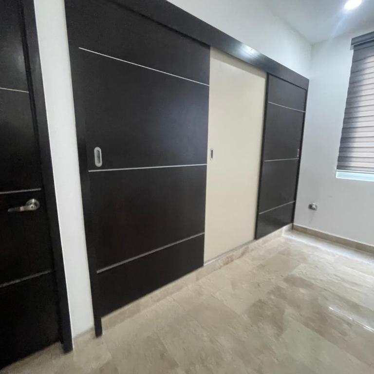 Spacious apartment 1 block from the beach - Apartamento de 2 dormitorios - 16