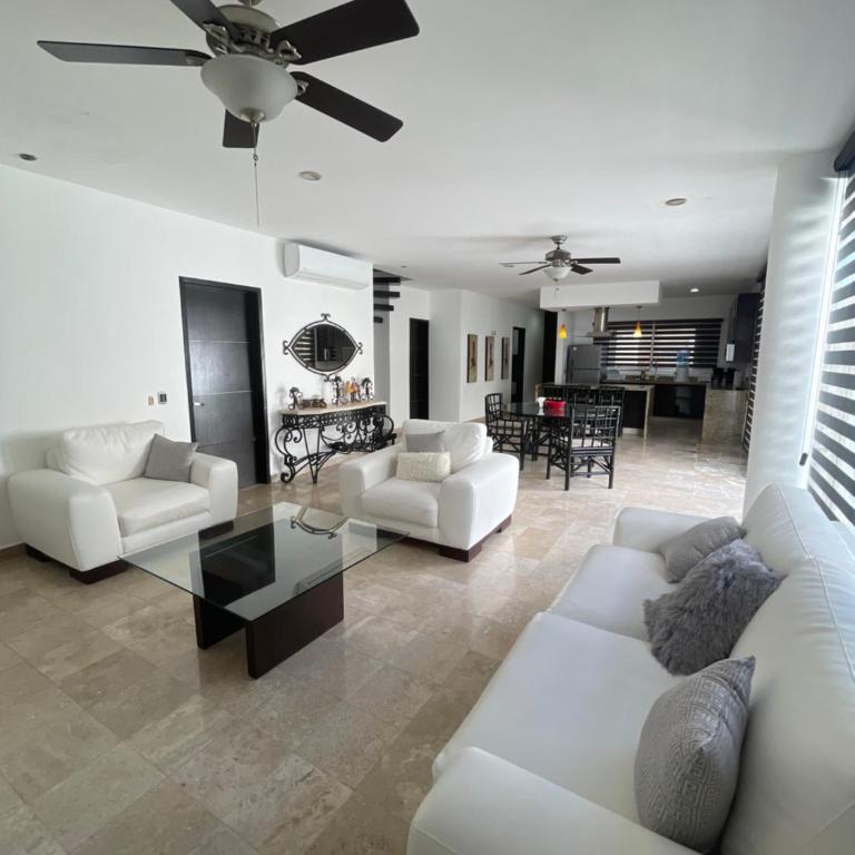 Spacious apartment 1 block from the beach - Apartamento de 2 dormitorios - 11