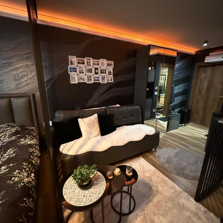 Black Elegant & Spa Kop - One-Bedroom Apartment - 28