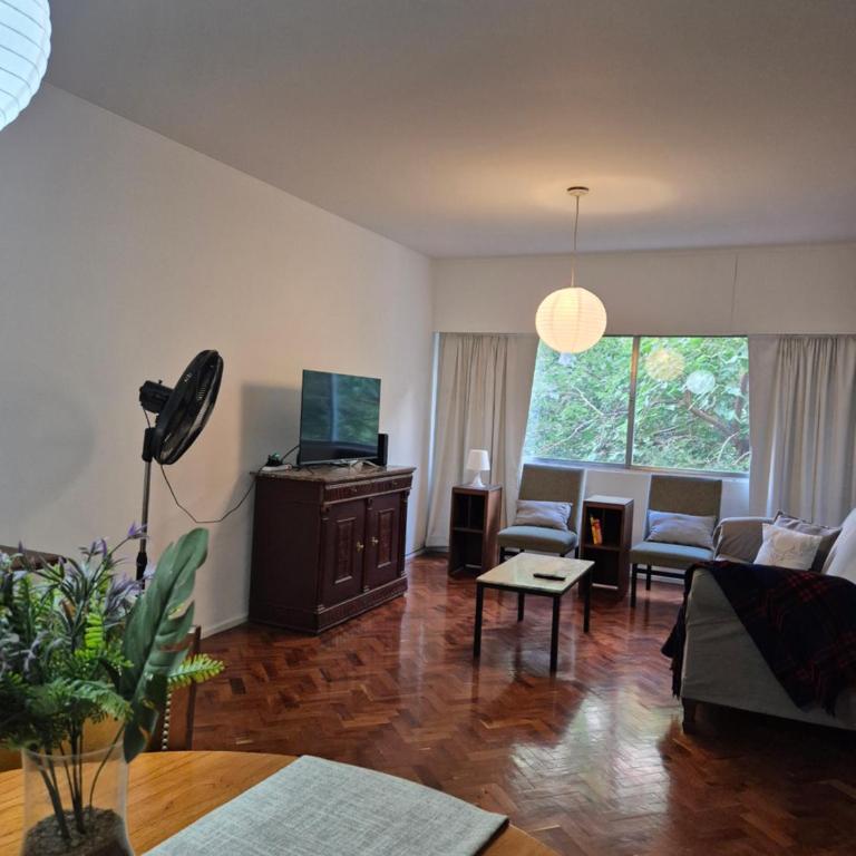 Peatonal Sarmiento - Apartamento Deluxe de 3 dormitorios - 1