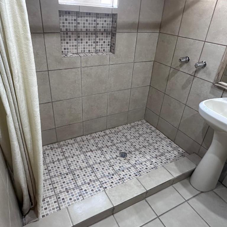 Condominio 1 - Apartamento de 1 dormitorio - 9