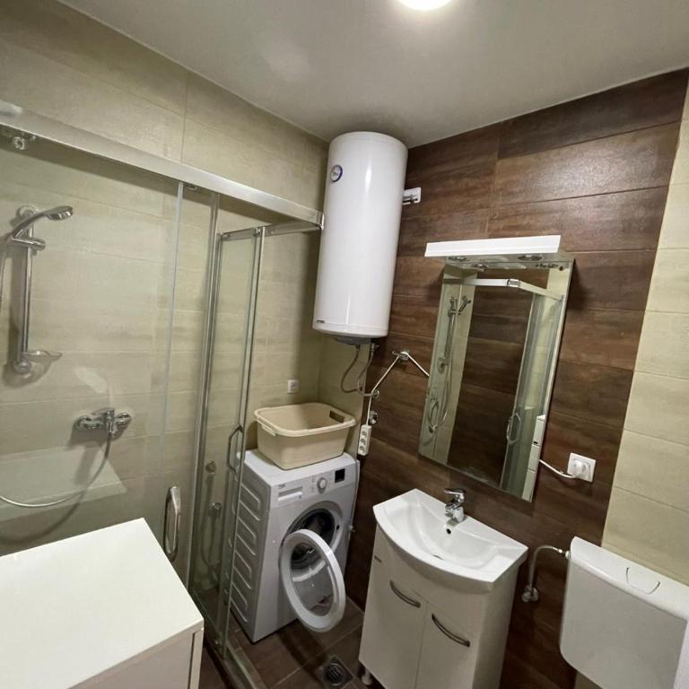 City Center Apartment - Two-Bedroom Apartment - 12