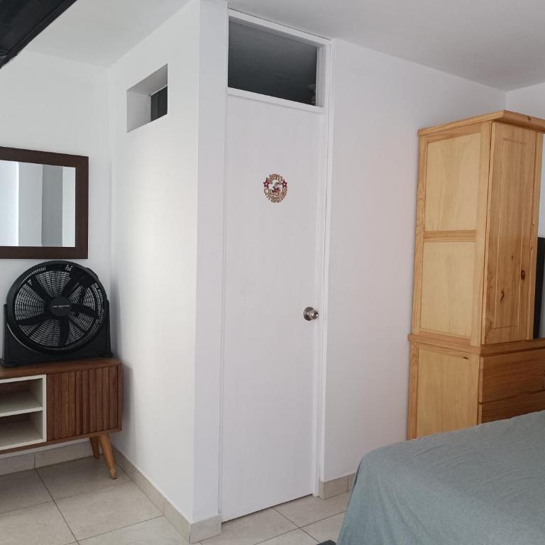 Comfortable House - Three-Bedroom House - 22