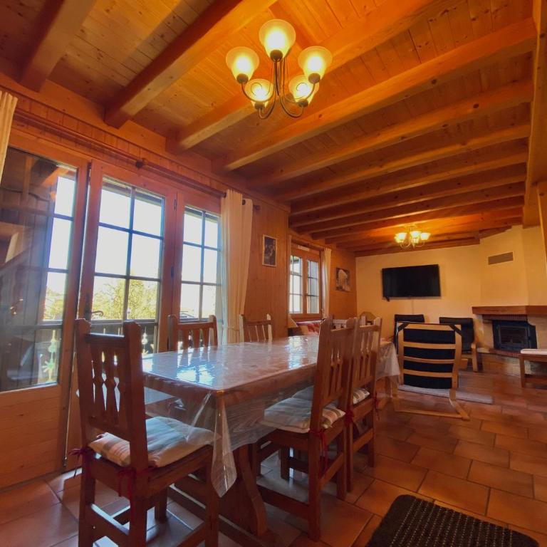 Appartement chalet à Morillon, 3 chambres, parking, proche centre - Appartement 3 Chambres - 4