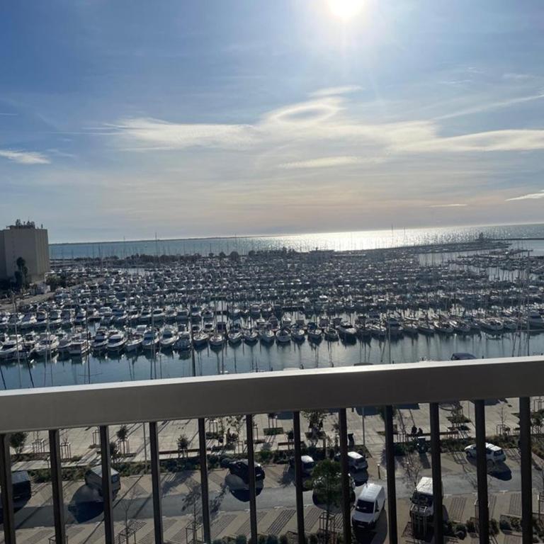 La Grande Motte: Appart 2 pers, Clim, Parking - FR-1-790-33 - Apartment - 7