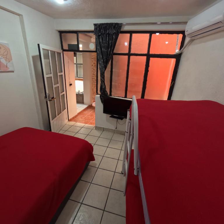 CABALLERO habitación#3 - Double Room with Shared Bathroom - 4