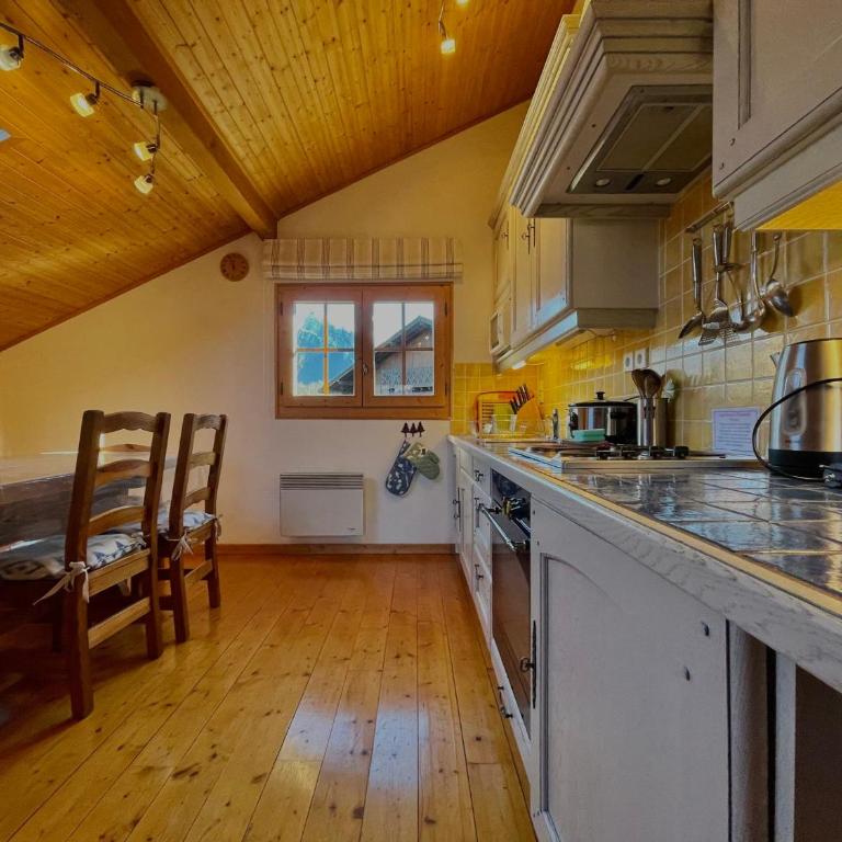 Duplex chaleureux pour 6 à Morillon avec parking - Appartement 2 Chambres - 8