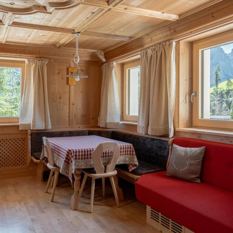 Ciasa Iachin - Dolomites Dream Retreat - Appartamento Superior con Sauna - 32