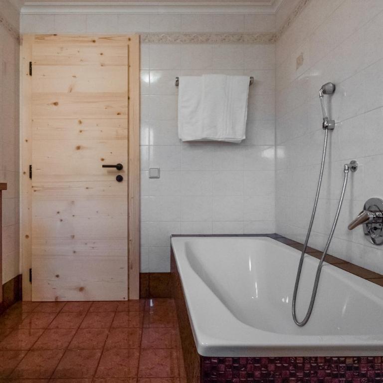 Ciasa Iachin - Dolomites Dream Retreat - Appartamento Superior con Sauna - 39