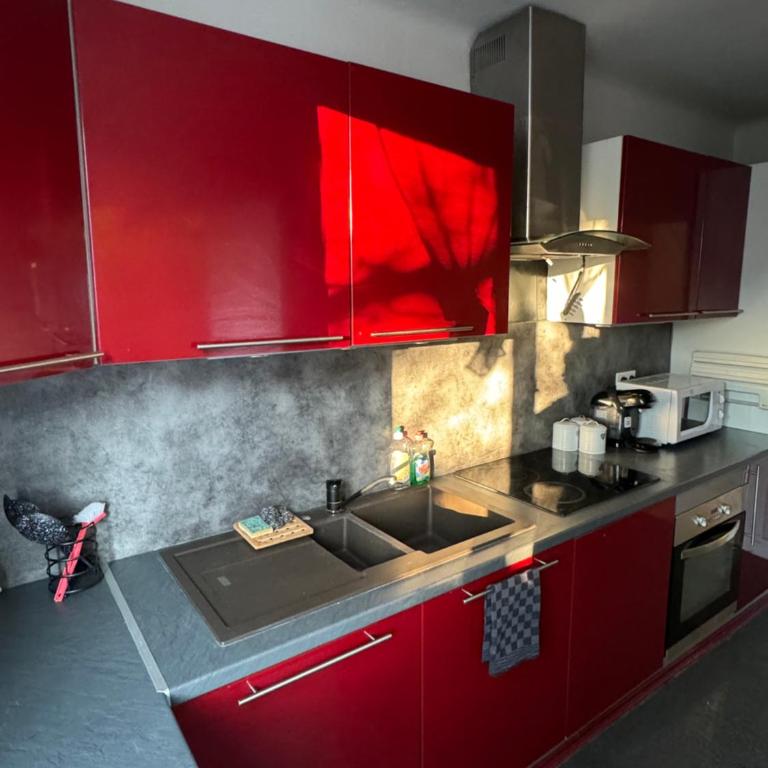 Maison de ville parking privé - Maison 1 Chambre - 1