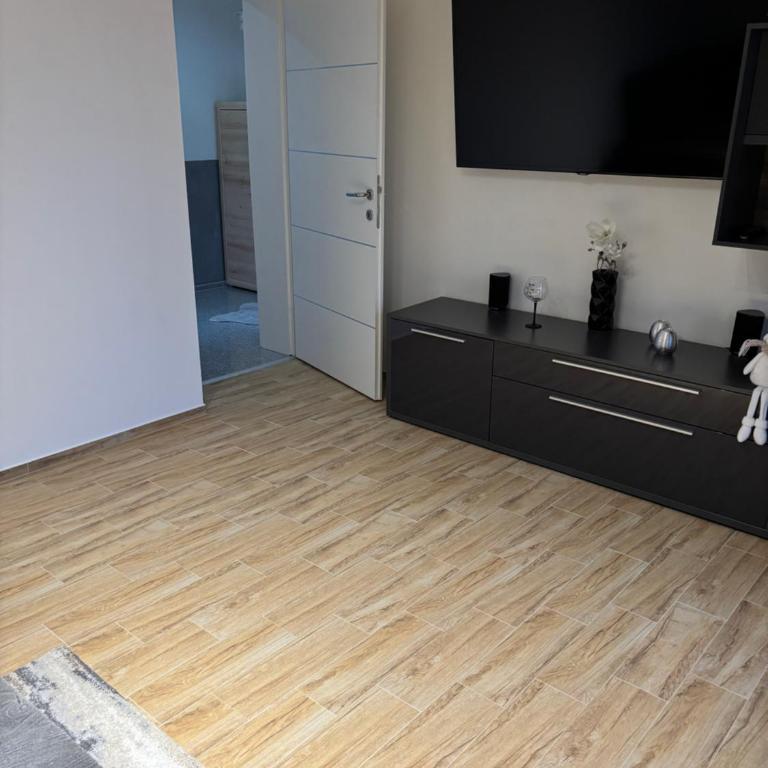 AJRooms - Apartment mit 2 Schlafzimmern - 9