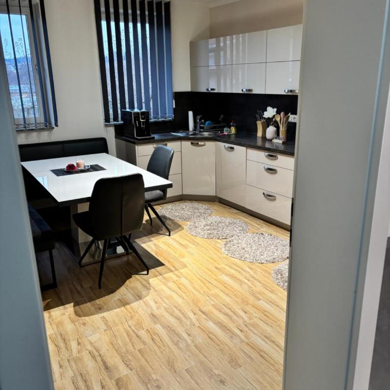 AJRooms - Apartment mit 2 Schlafzimmern - 5