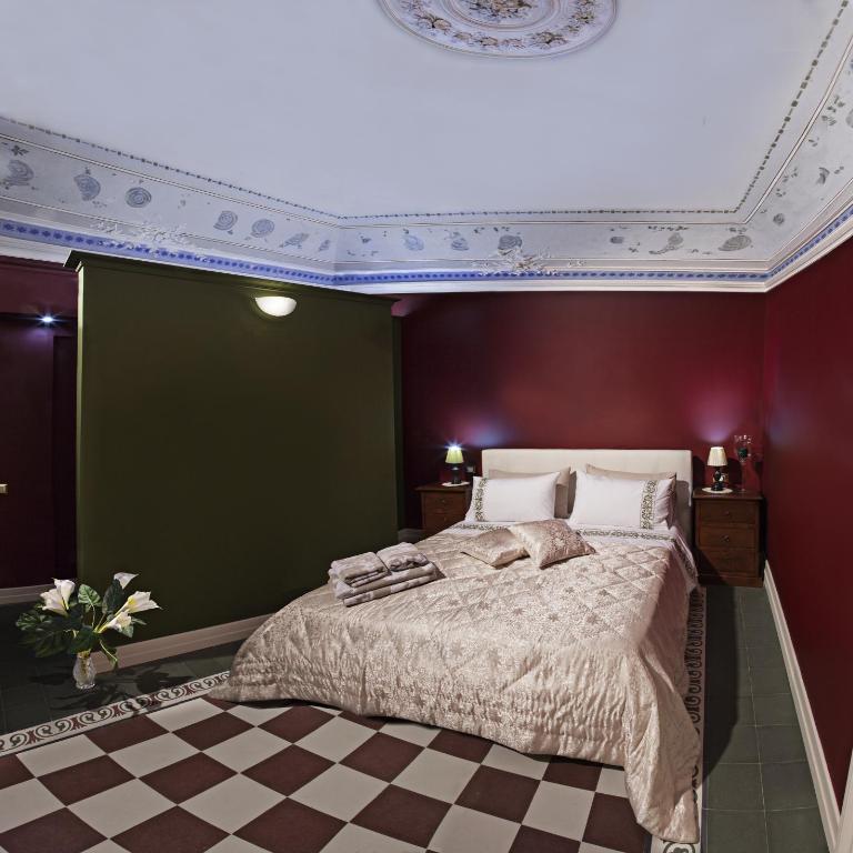 Art Fashion House Luxury Rooms - Deluxe Double Room with Balcony - 1