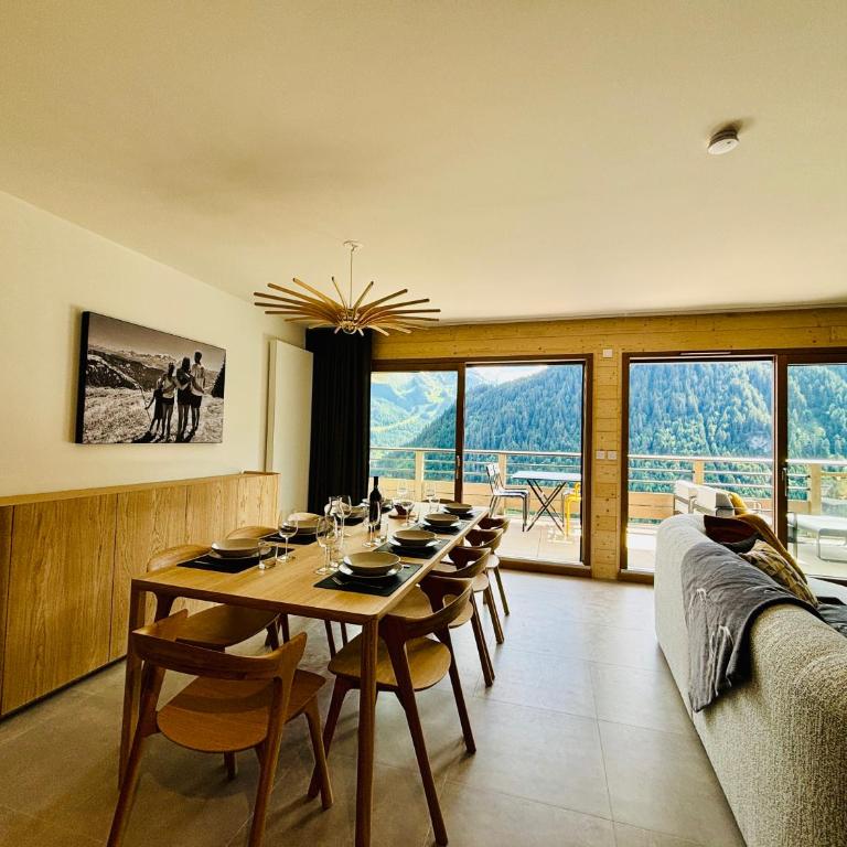 Le Thélème A303 - Vue panoramique sur Châtel - Three-Bedroom Apartment with Mountain View - 11