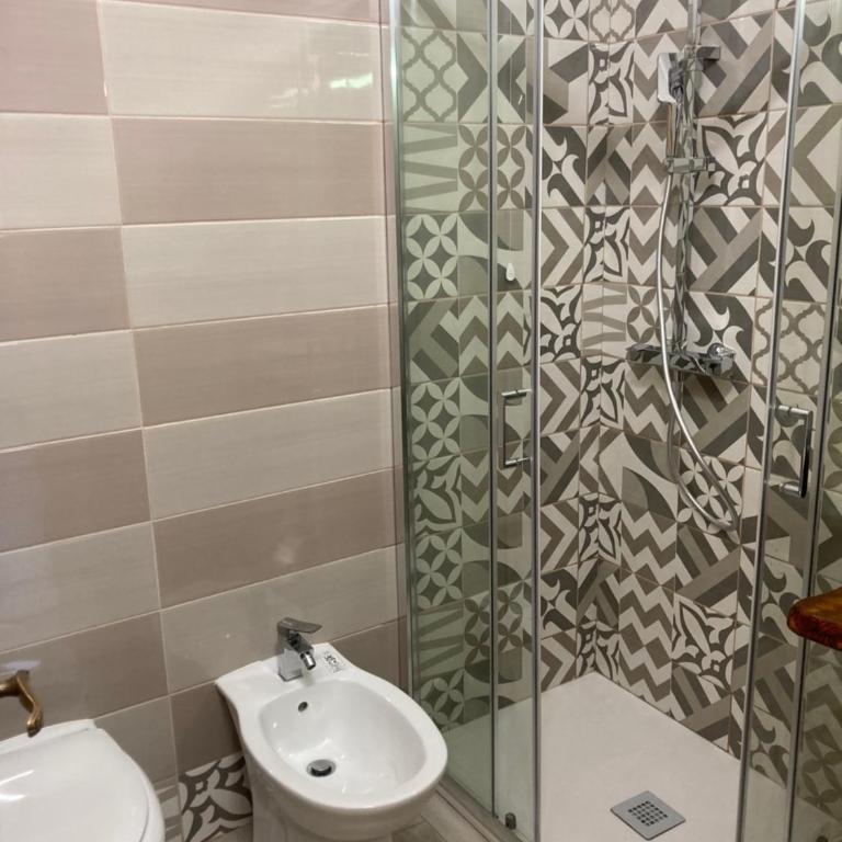 Flower Edelweiss - Residence Paradiso - One-Bedroom Apartment - 13